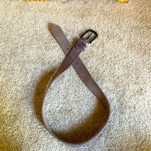 Gray heavy belt, suede 42“ long